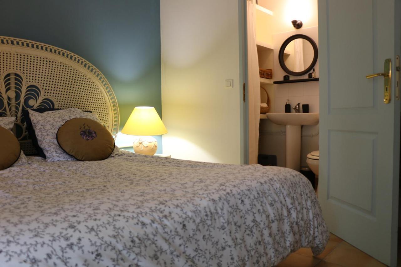 Les Chambres De Fanny Cabrieres-d'Aigues エクステリア 写真