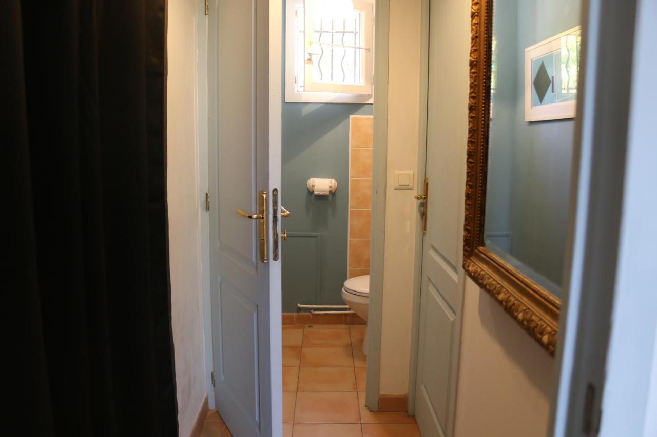 Les Chambres De Fanny Cabrieres-d'Aigues エクステリア 写真