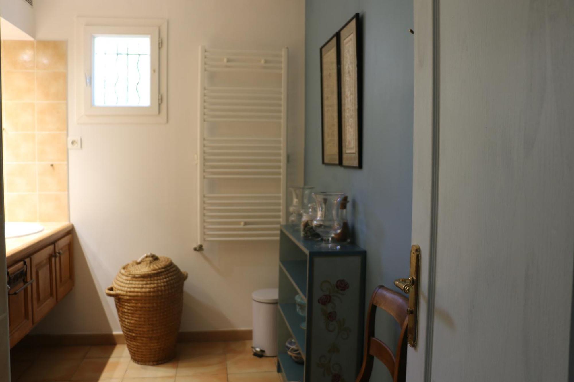 Les Chambres De Fanny Cabrieres-d'Aigues エクステリア 写真