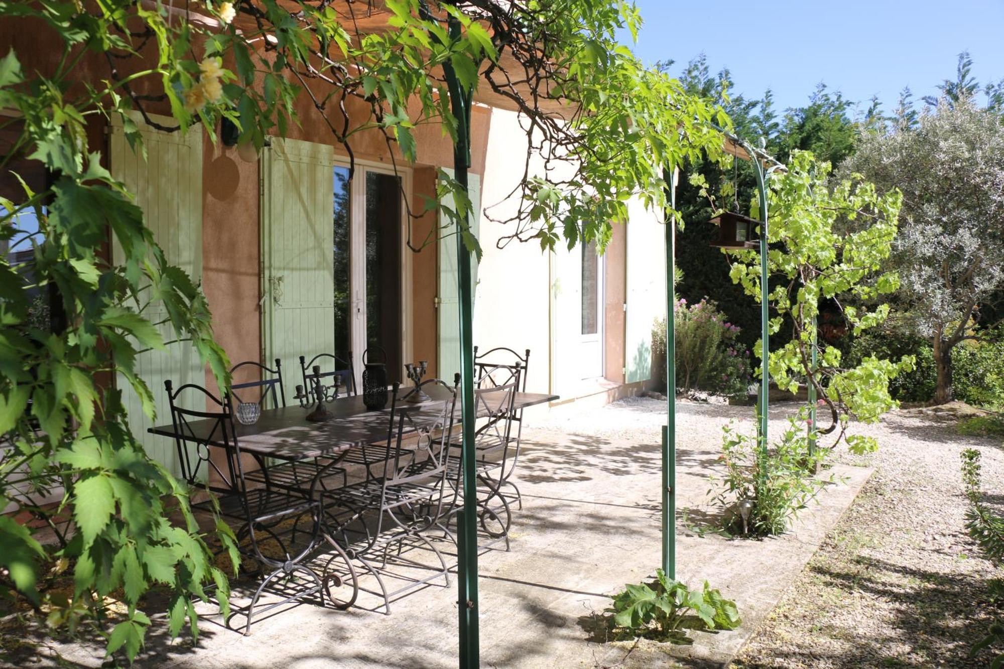 Les Chambres De Fanny Cabrieres-d'Aigues エクステリア 写真